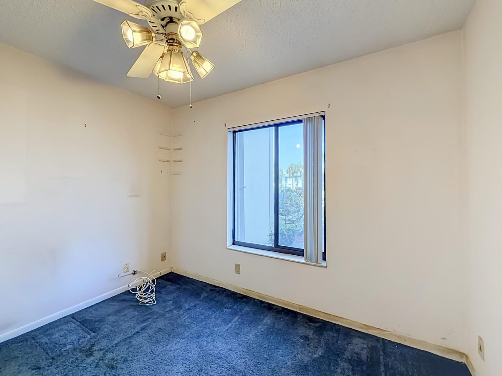 1104 GREEN PINE E1, West Palm Beach, FL 33409 photo 27