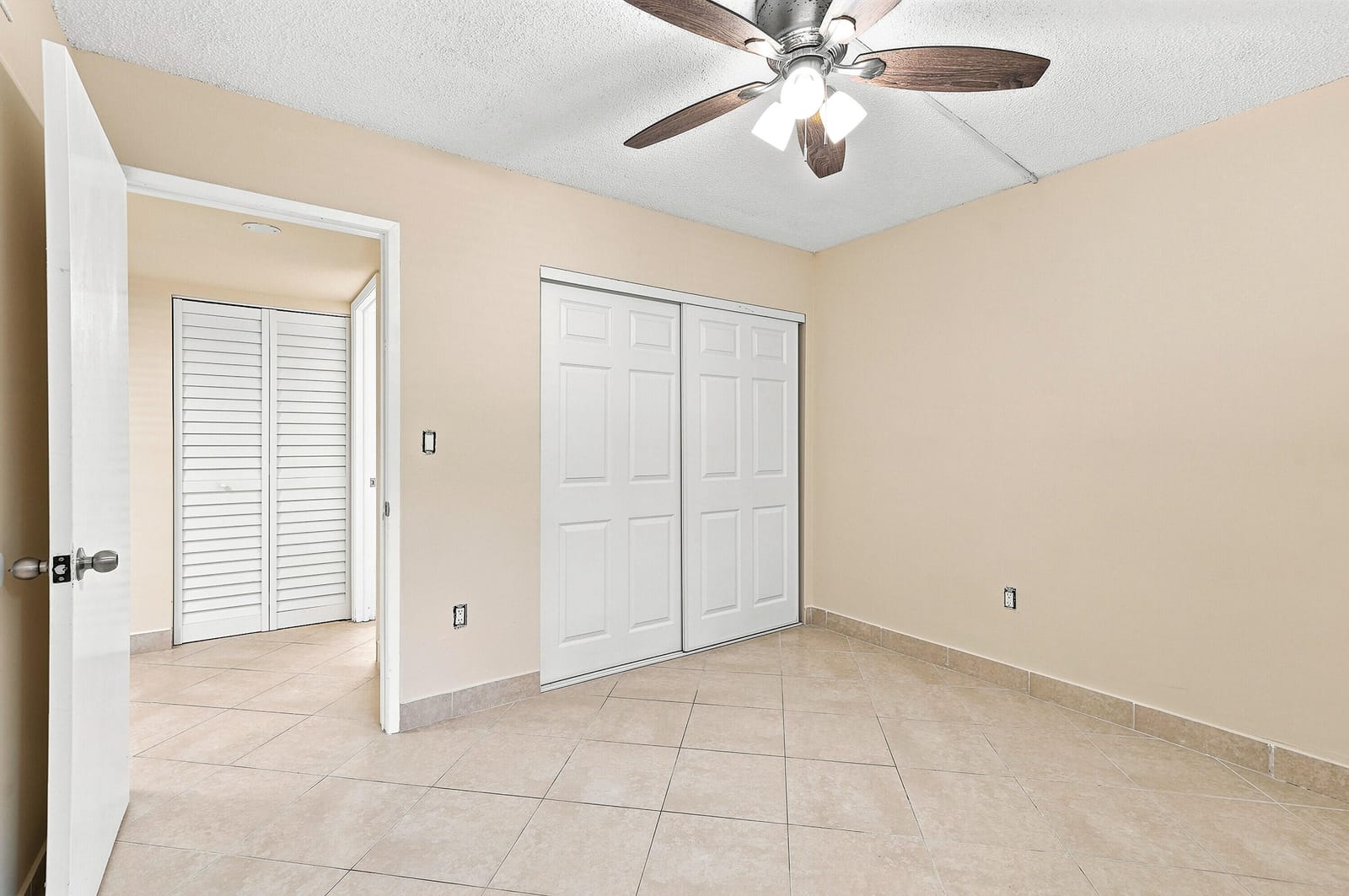 9938 NOB HILL Lane 9938 — photo 11