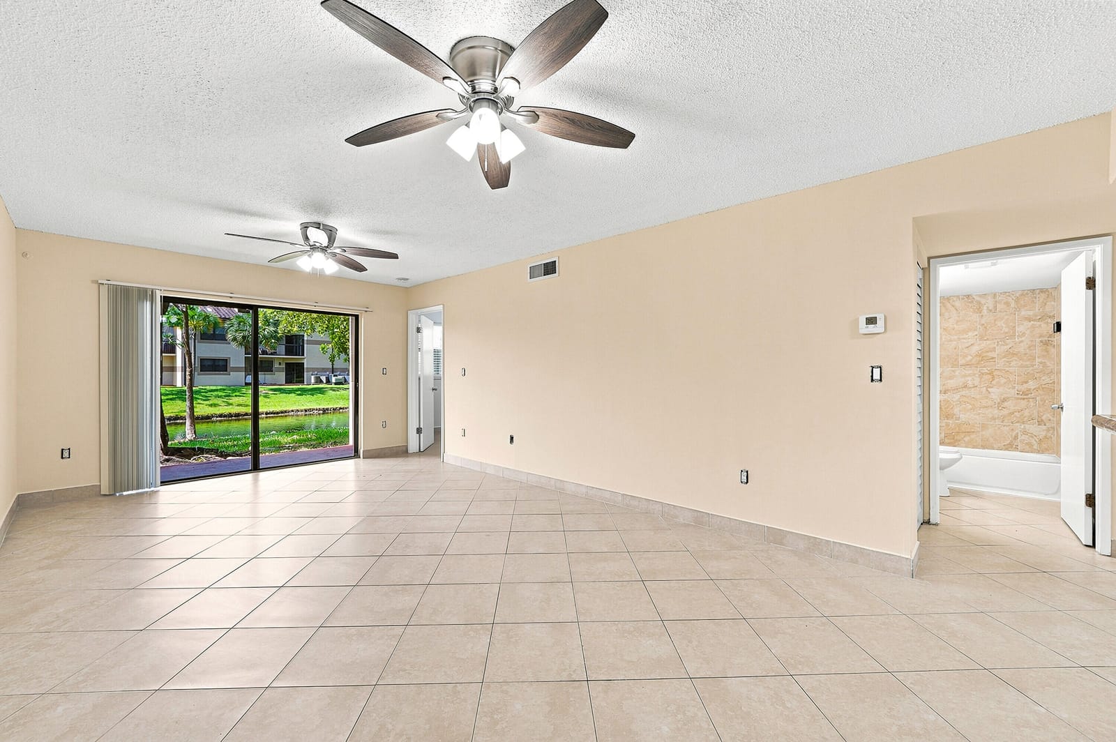 9938 NOB HILL Lane 9938, Sunrise, FL 33351 photo 16