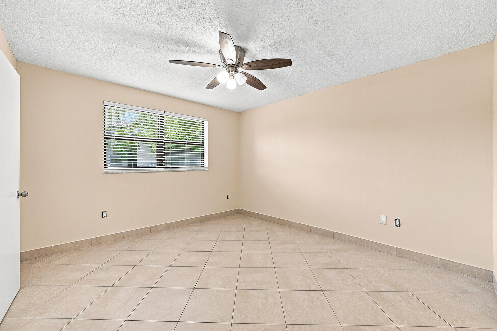 9938 NOB HILL Lane 9938, Sunrise, FL 33351 photo 23