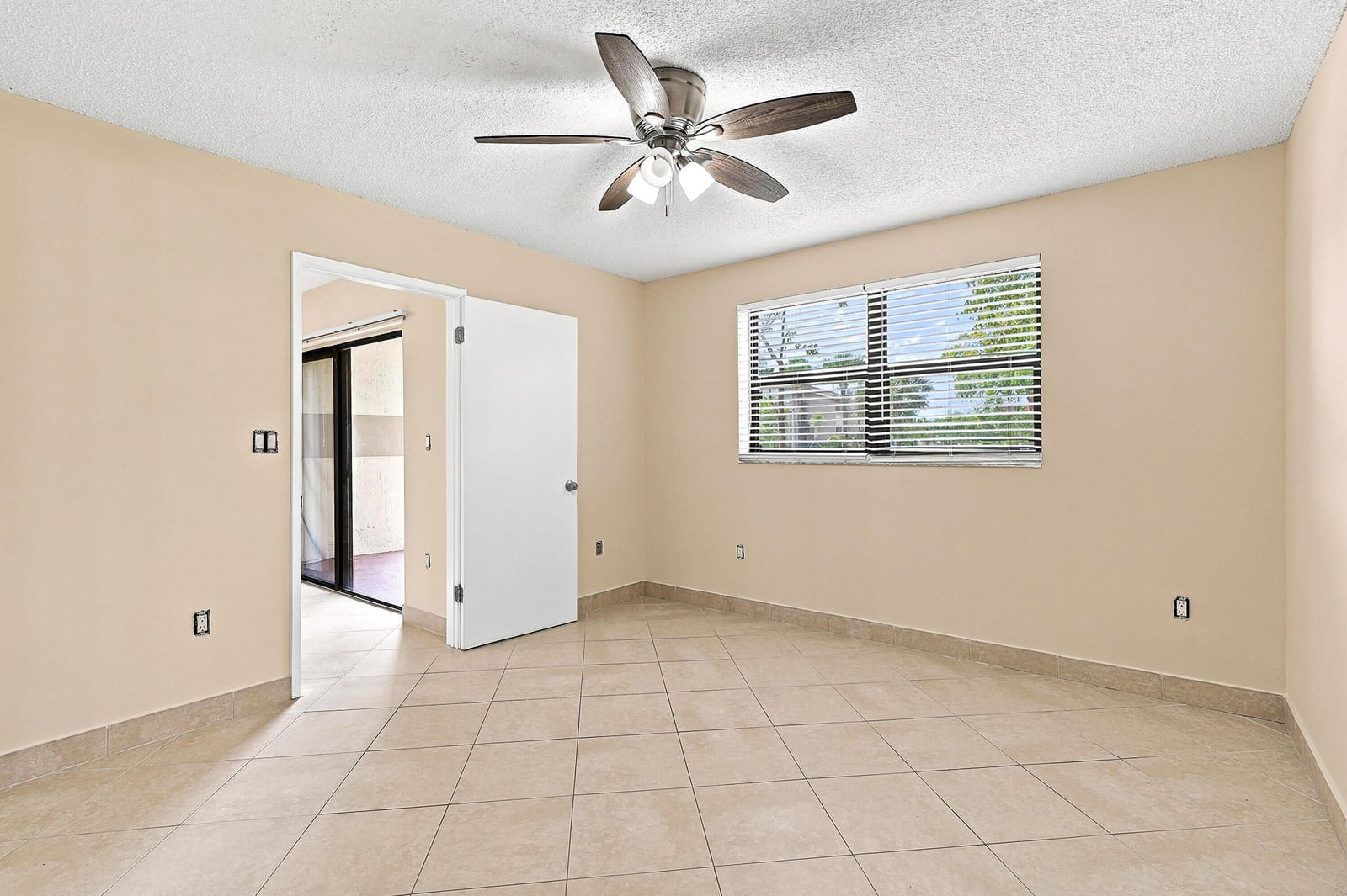 9938 NOB HILL Lane 9938, Sunrise, FL 33351 photo 24