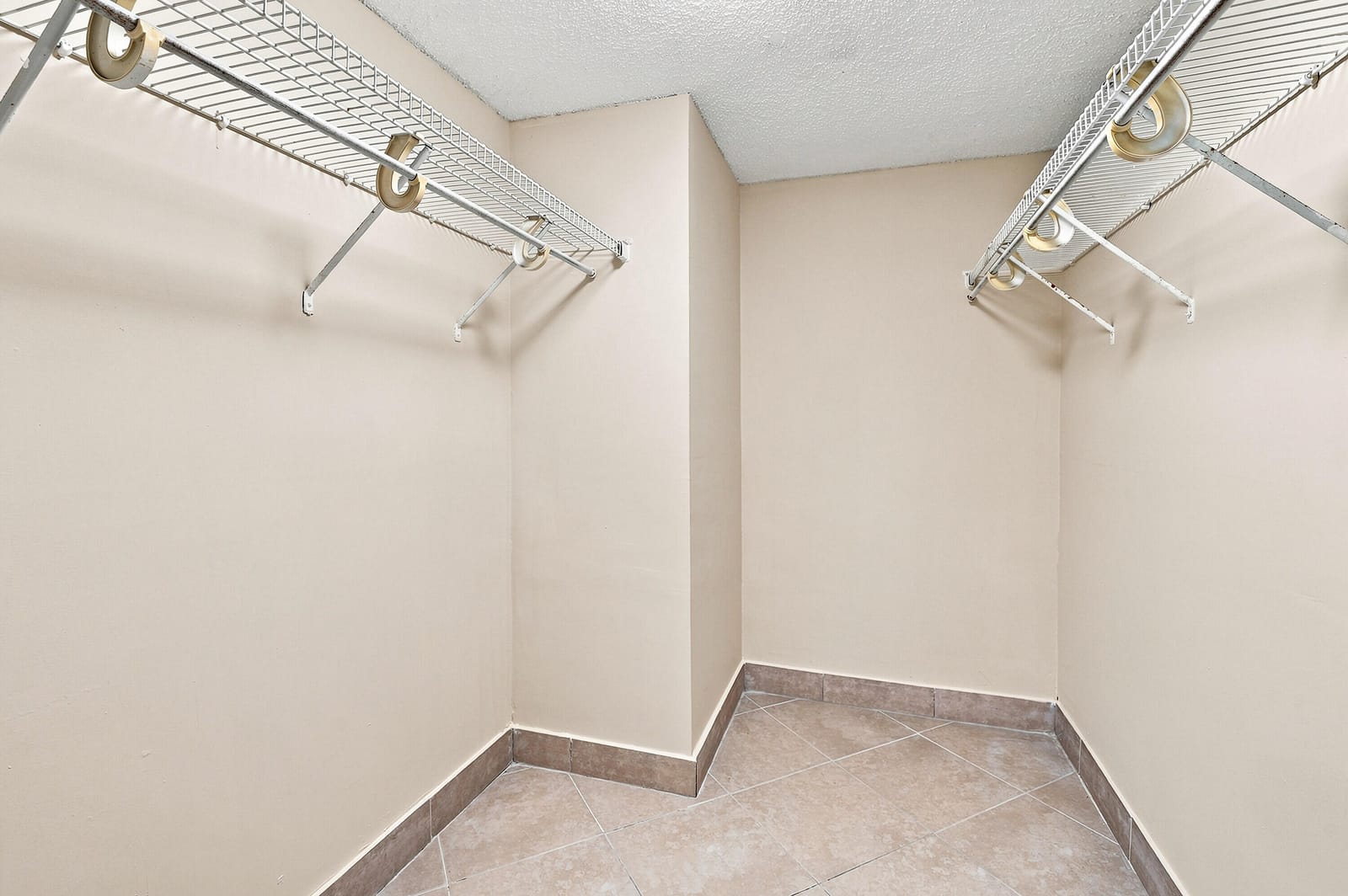9938 NOB HILL Lane 9938, Sunrise, FL 33351 photo 28