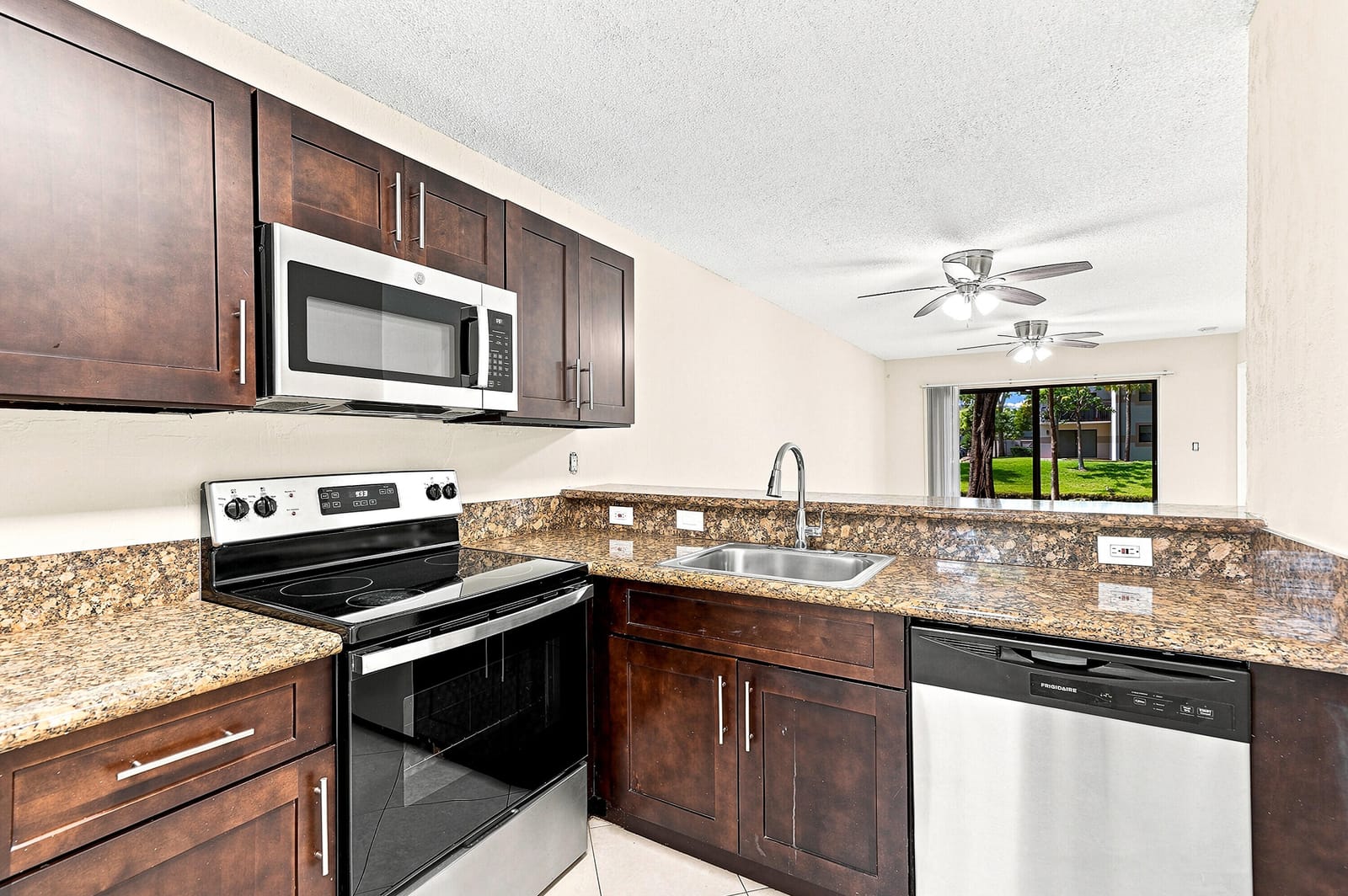 9938 NOB HILL Lane 9938 — photo 6