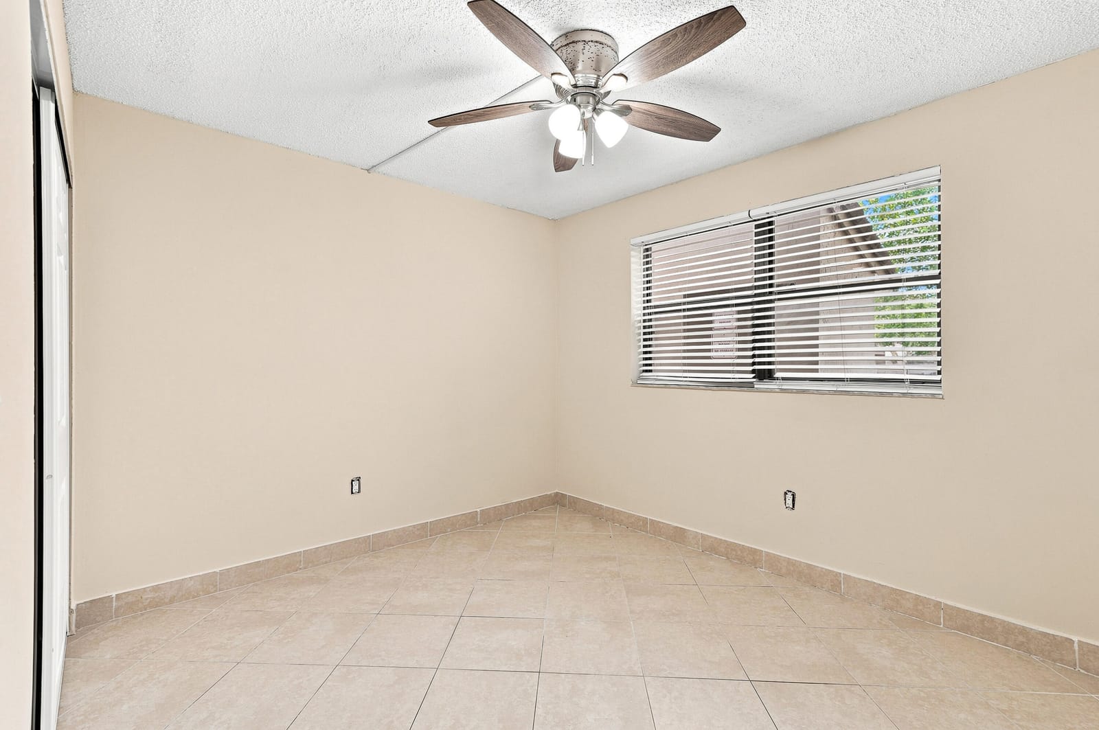9938 NOB HILL Lane 9938 — photo 10