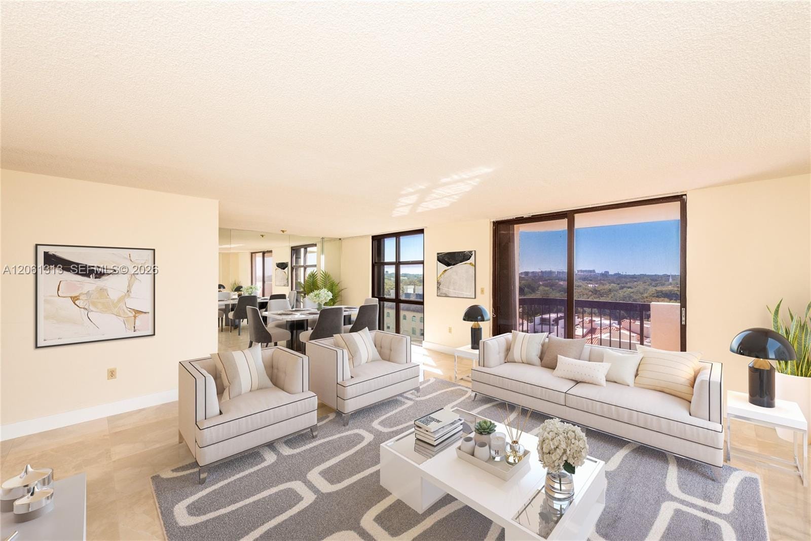 600 Biltmore Way 1014 — photo 9