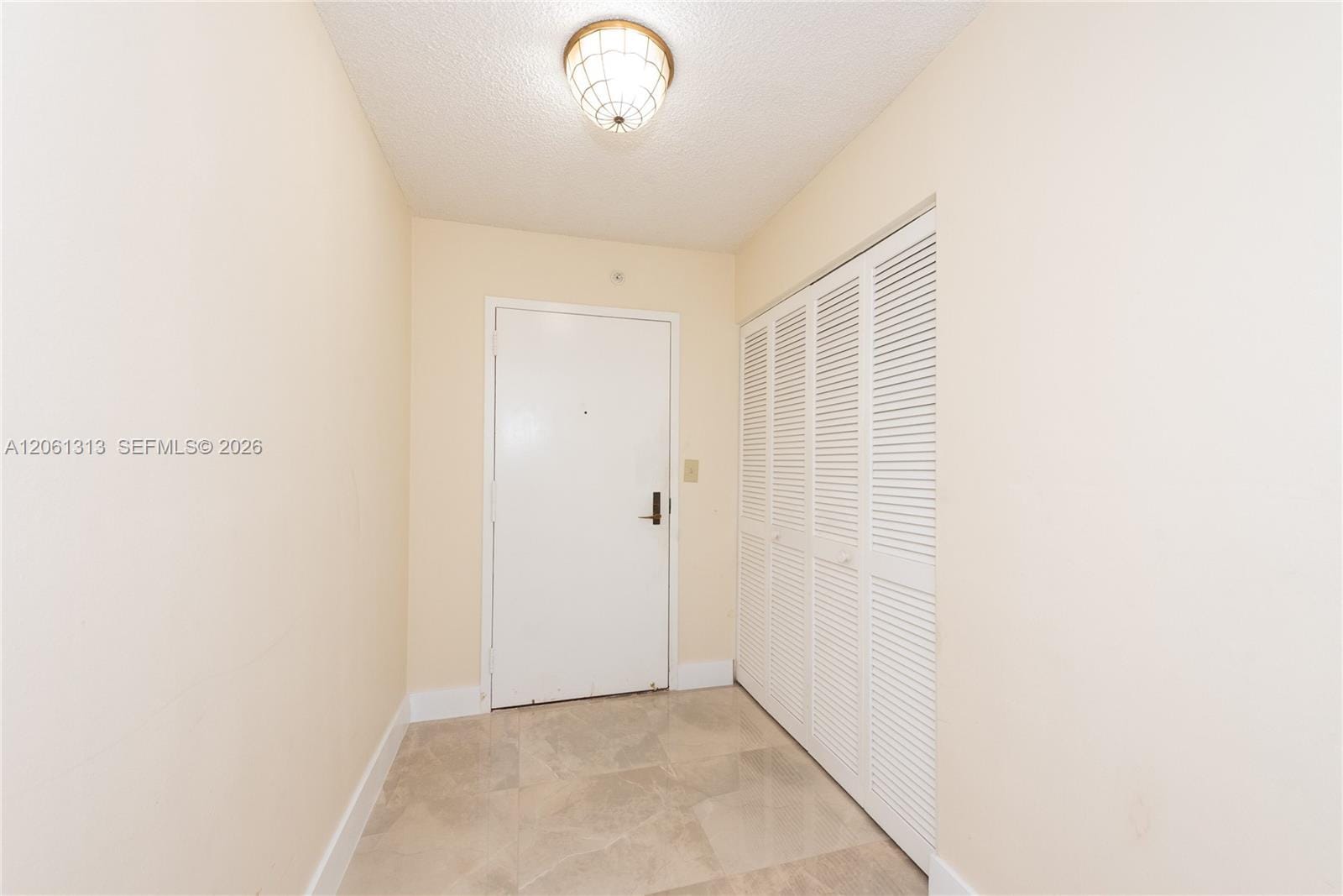 600 Biltmore Way 1014 — photo 4