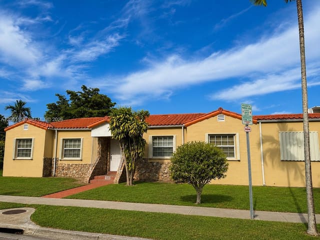 2107 SW 31st Avenue, sold in Auburn Hgts, Miami, FL