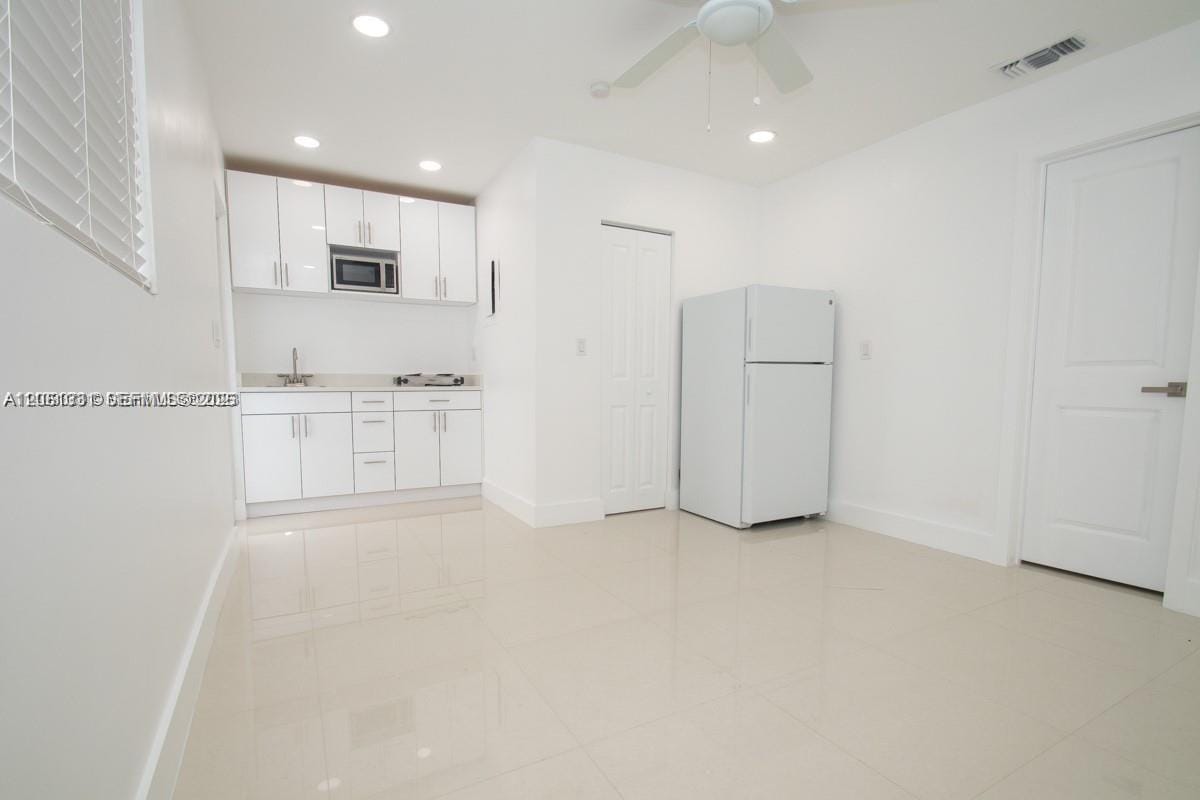 233-b NW 53rd Avenue 1, Miami, FL 33126