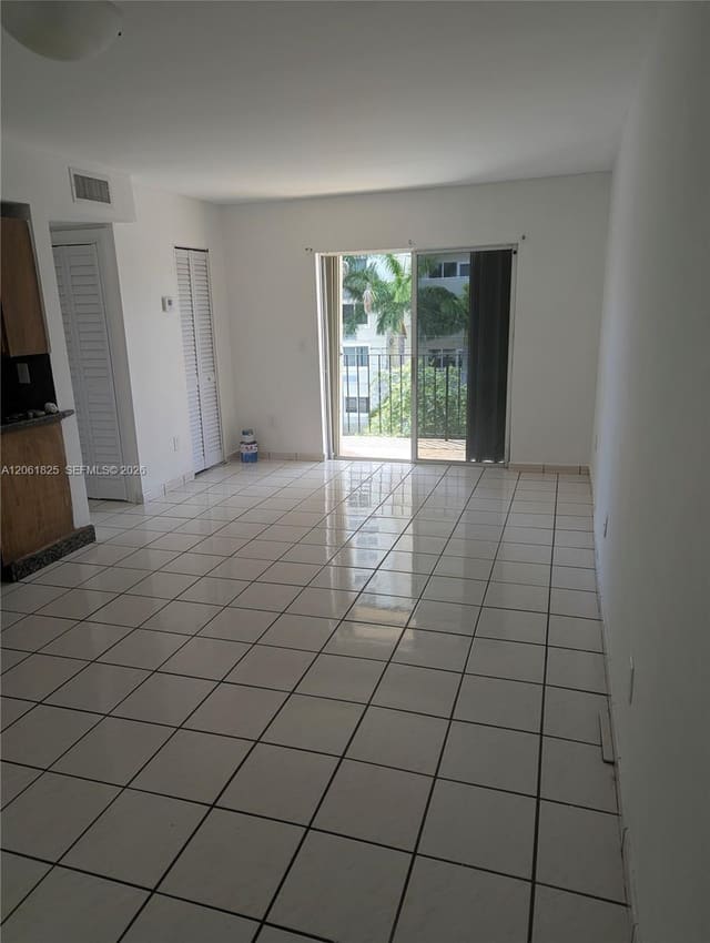1051 SW 1st Street 411, Miramar Terrace, Miami, FL