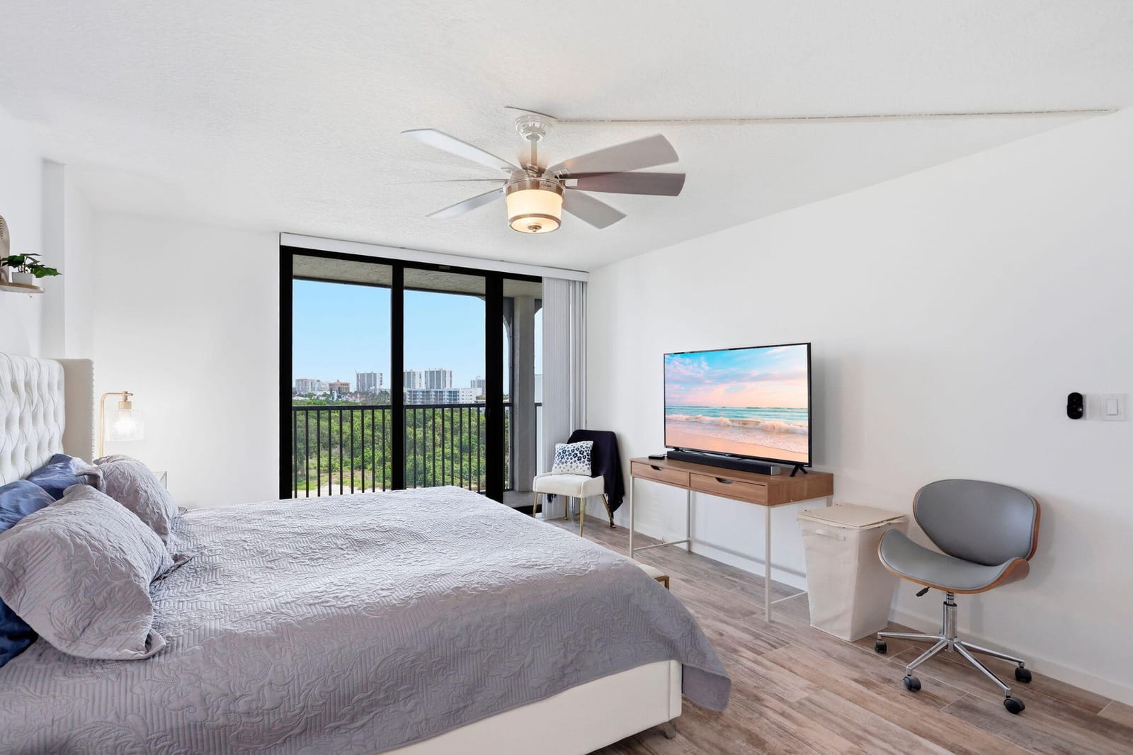 1629 Riverview Road 818 — photo 9