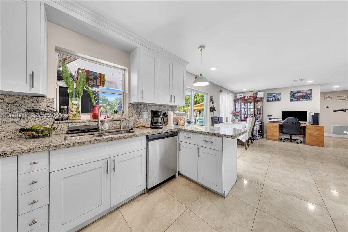 7819 SW 9th Street, North Lauderdale, FL 33068 photo 13