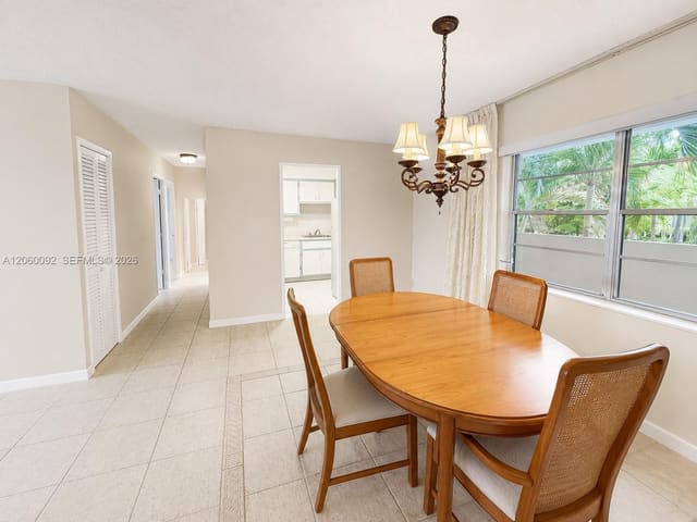 220 Kings Point Drive 211, Sunny Isles Beach, FL 33160