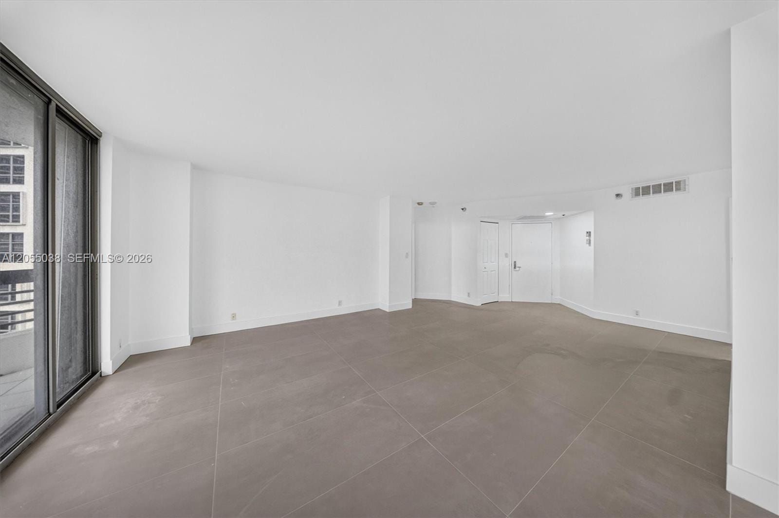 3530 Mystic Pointe Drive 1606, Aventura, FL 33180 photo 8
