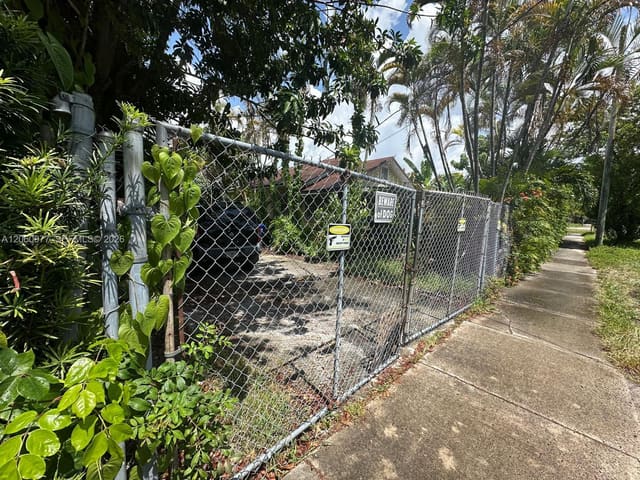 3348 NW 9th Avenue, sold in ZIP 33127, Miami, FL