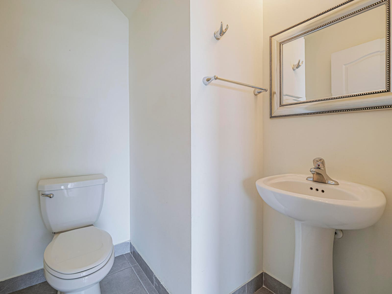 10092 W VILLA Circle — photo 12