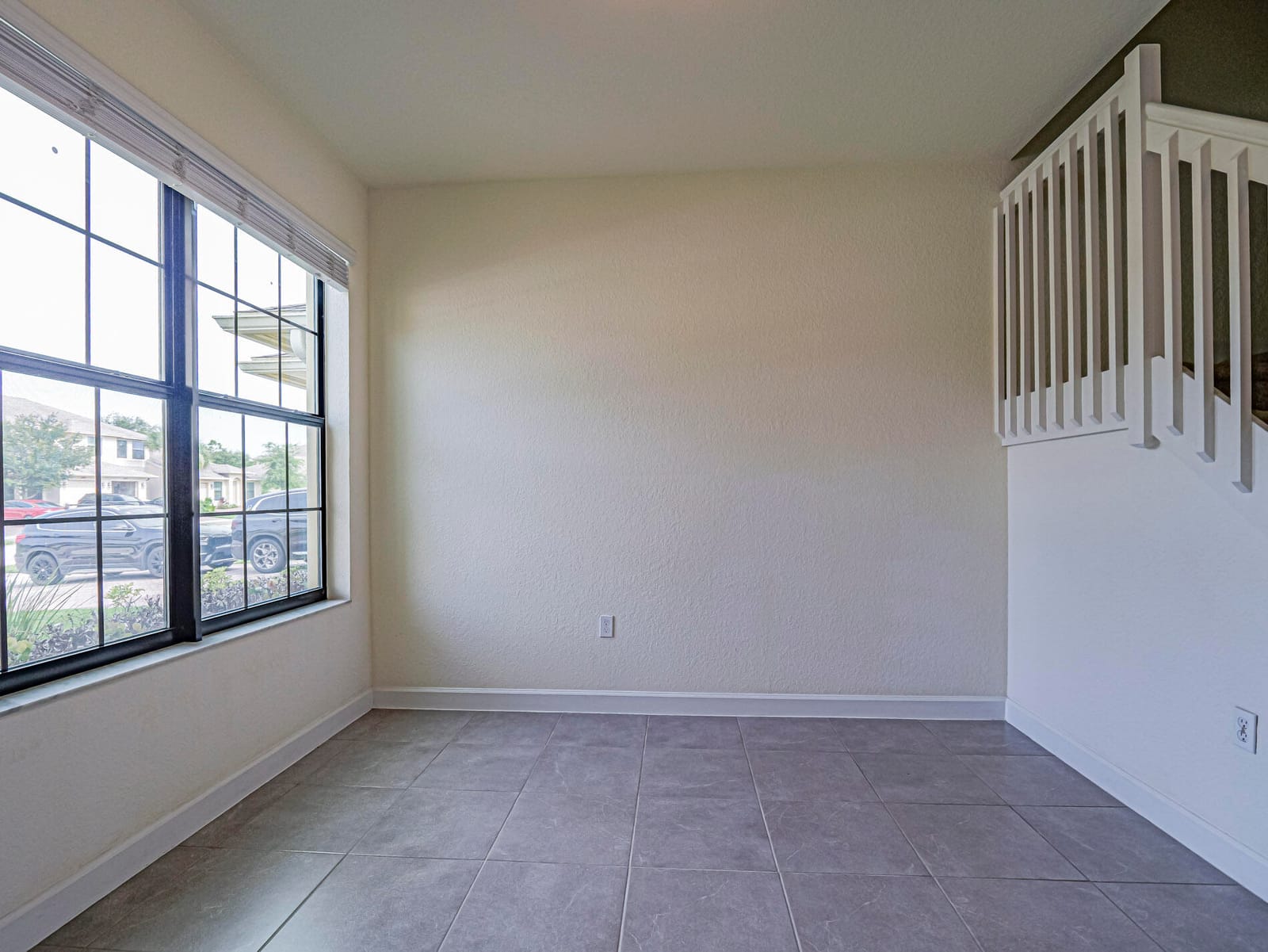 10092 W VILLA Circle — photo 5