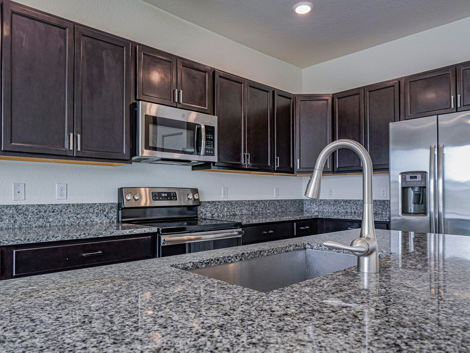 10092 W VILLA Circle — photo 10