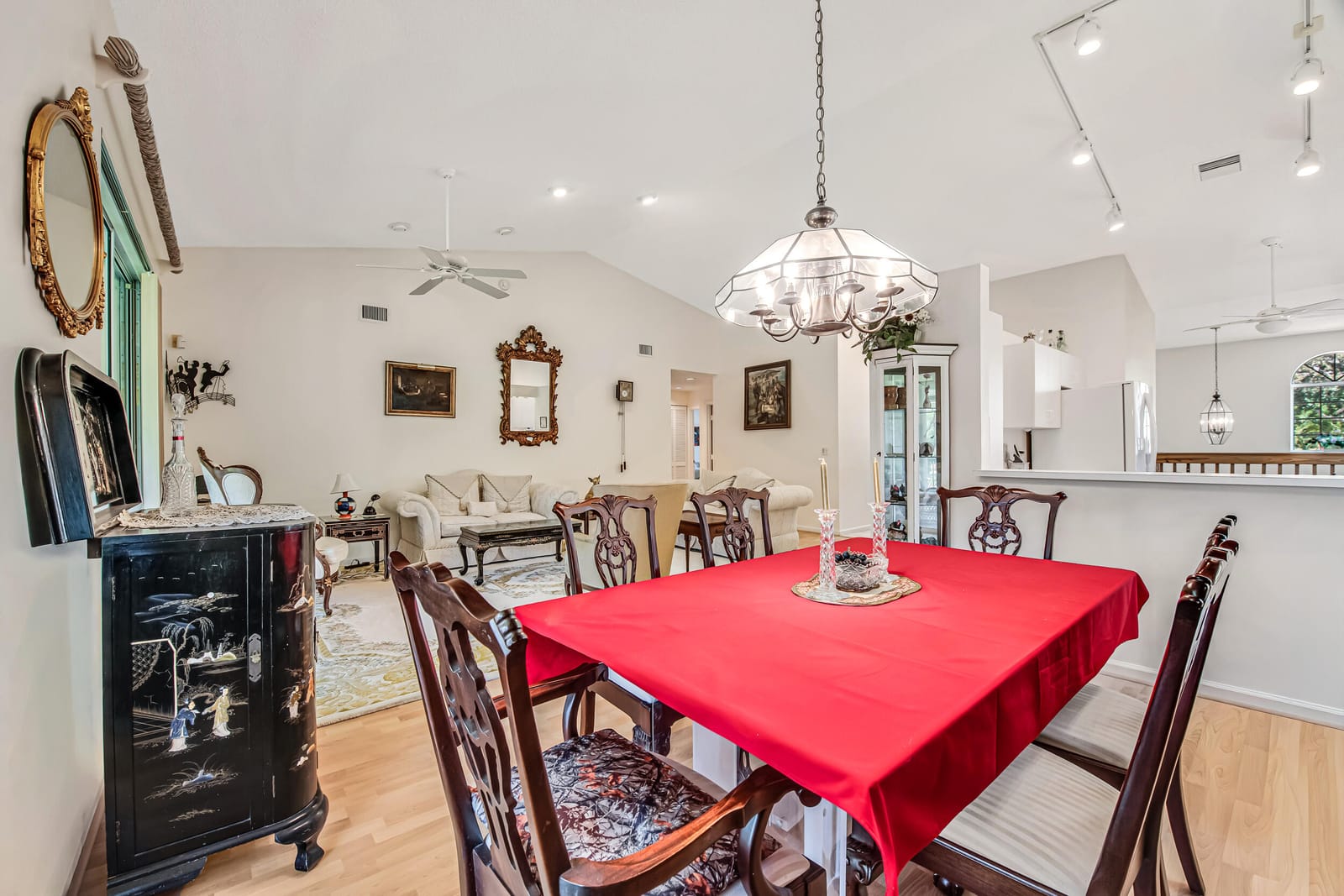 7027 Summer Tree Drive 201 — photo 12