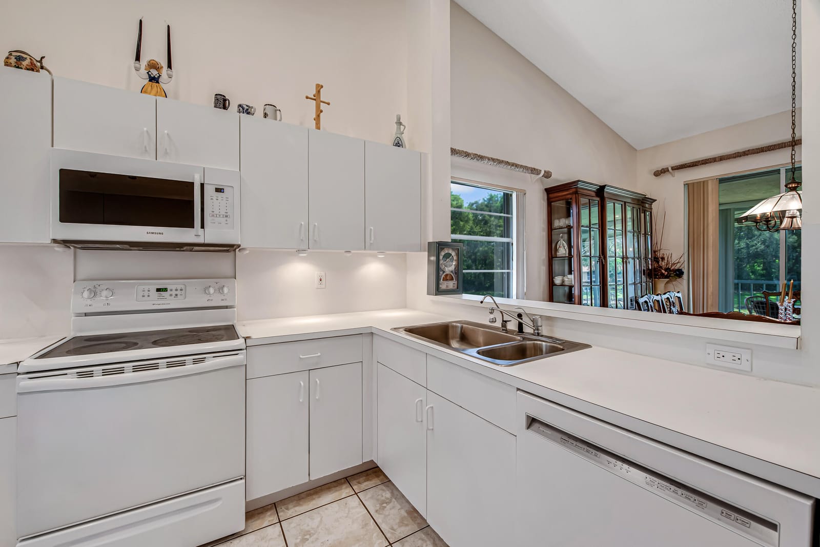 7027 Summer Tree Drive 201, Boynton Beach, FL 33437 photo 16