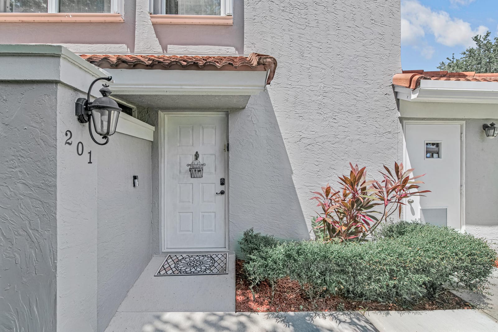 7027 Summer Tree Drive 201 — photo 3