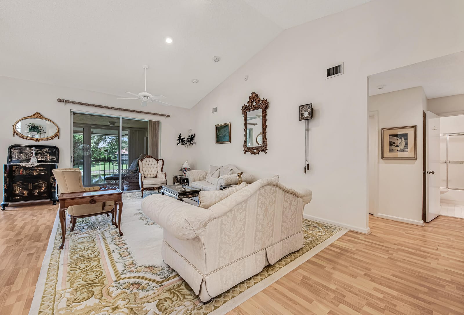 7027 Summer Tree Drive 201 — photo 8