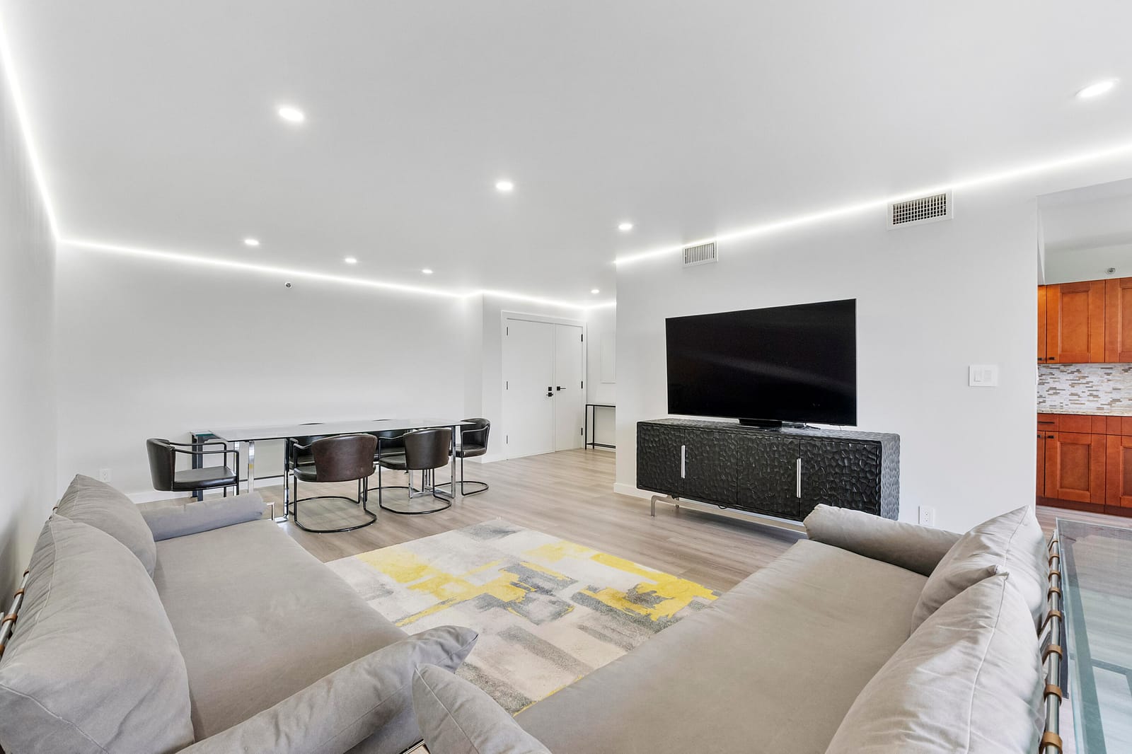 23200 Camino Del Mar 302 — photo 11