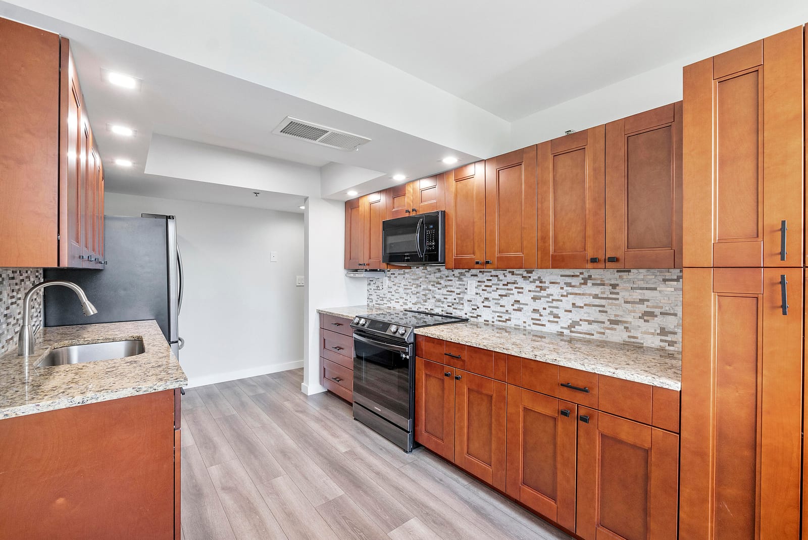 23200 Camino Del Mar 302 — photo 5