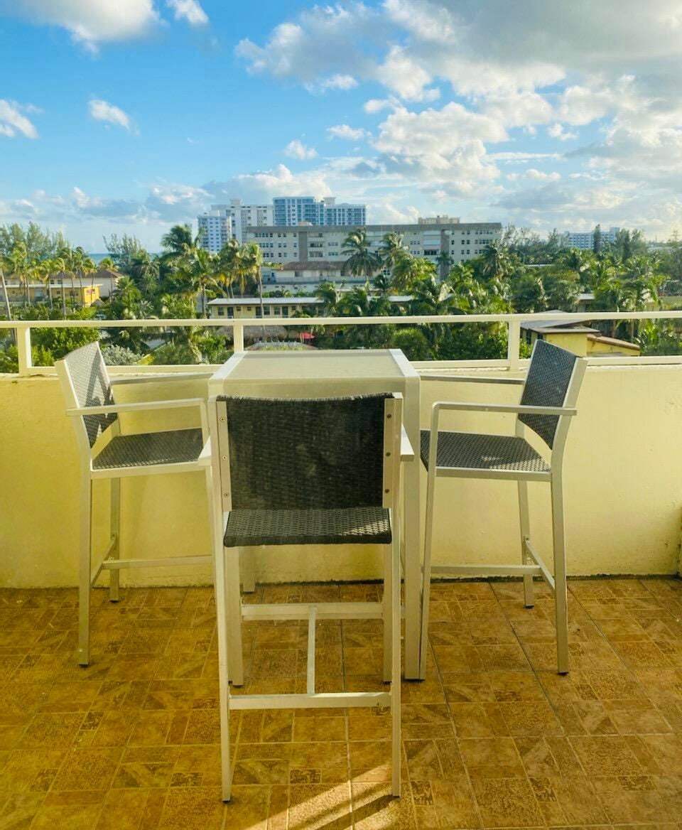 111 Briny Avenue 504, Pompano Beach, FL 33062 photo 16