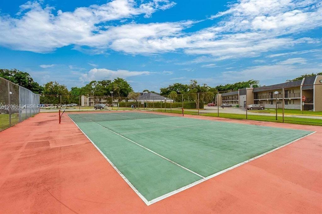 8040 N Colony Circle N 108, Tamarac, FL 33321 photo 17