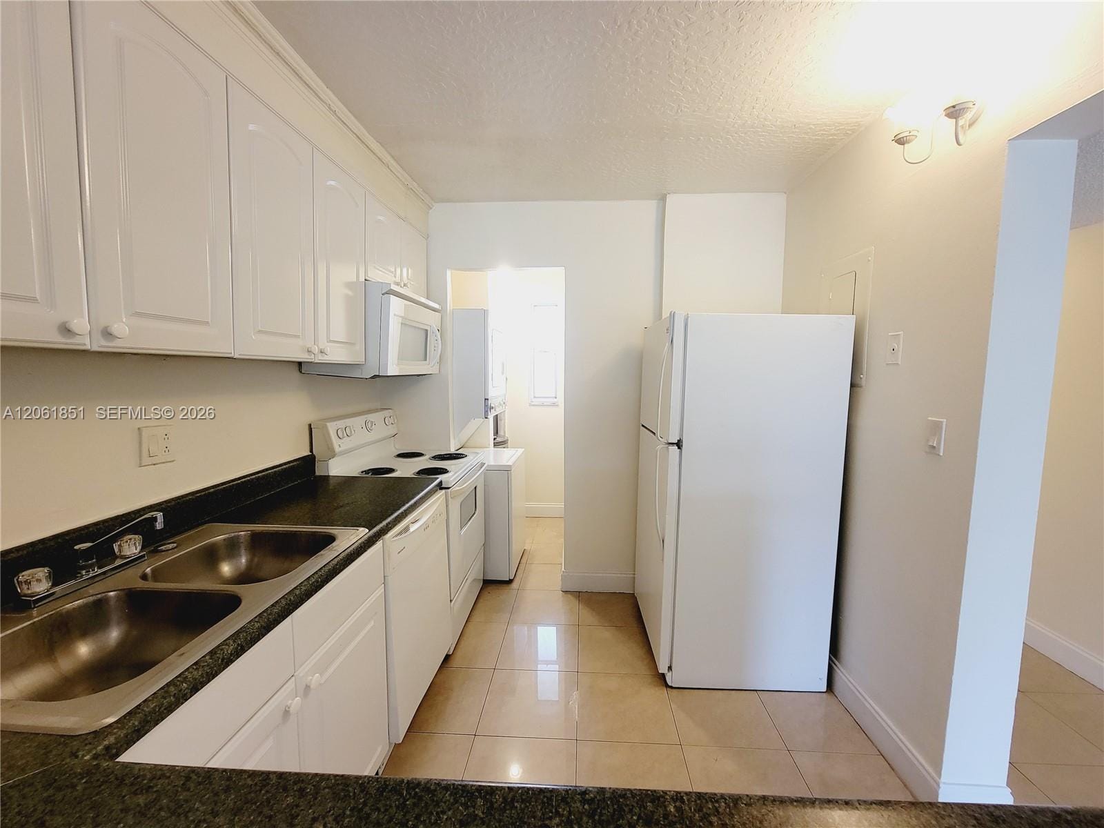 8040 N Colony Circle N 108, Tamarac, FL 33321 photo 4