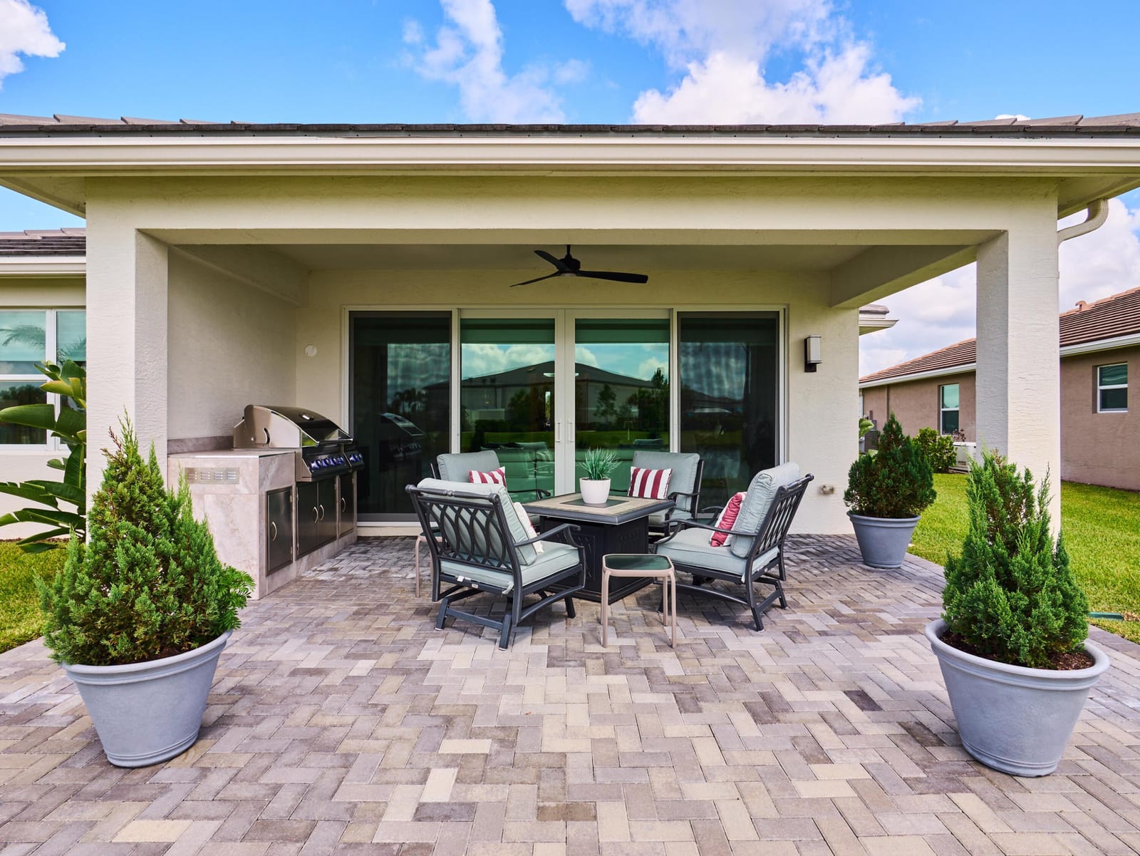 11869 SW Poseidon Way — photo 3
