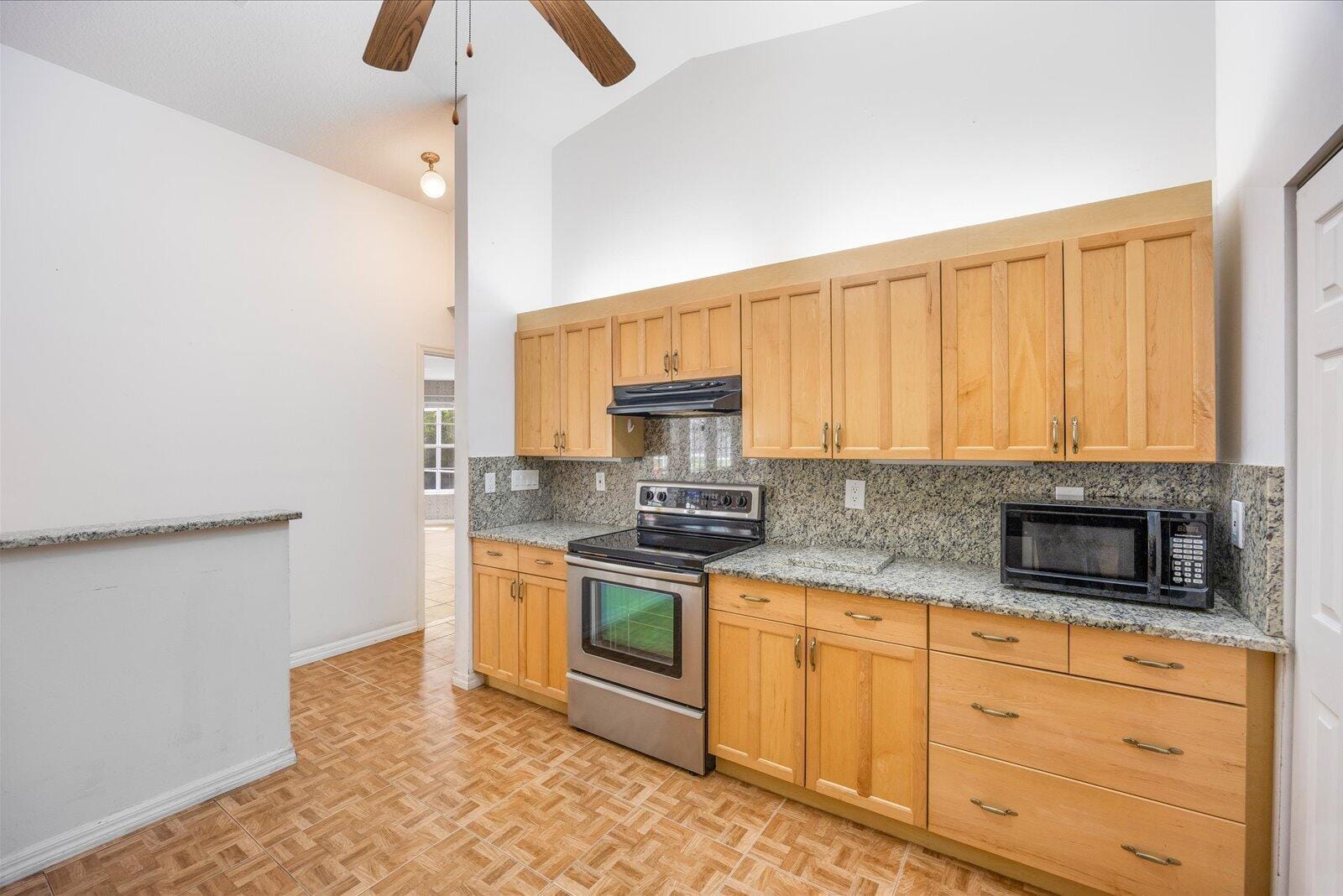 1799 SE BLOCKTON Avenue — photo 12