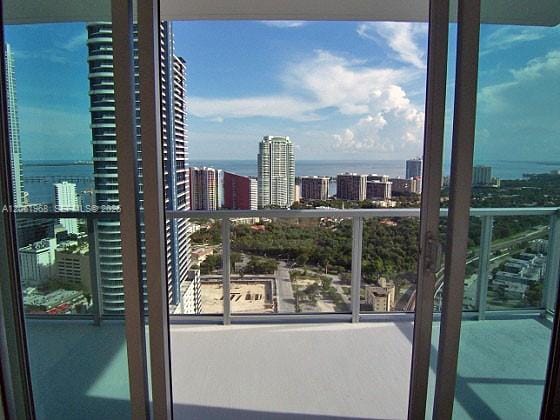 79 SW 12th Street UPH4001-S, Miami, FL 33130 photo 3