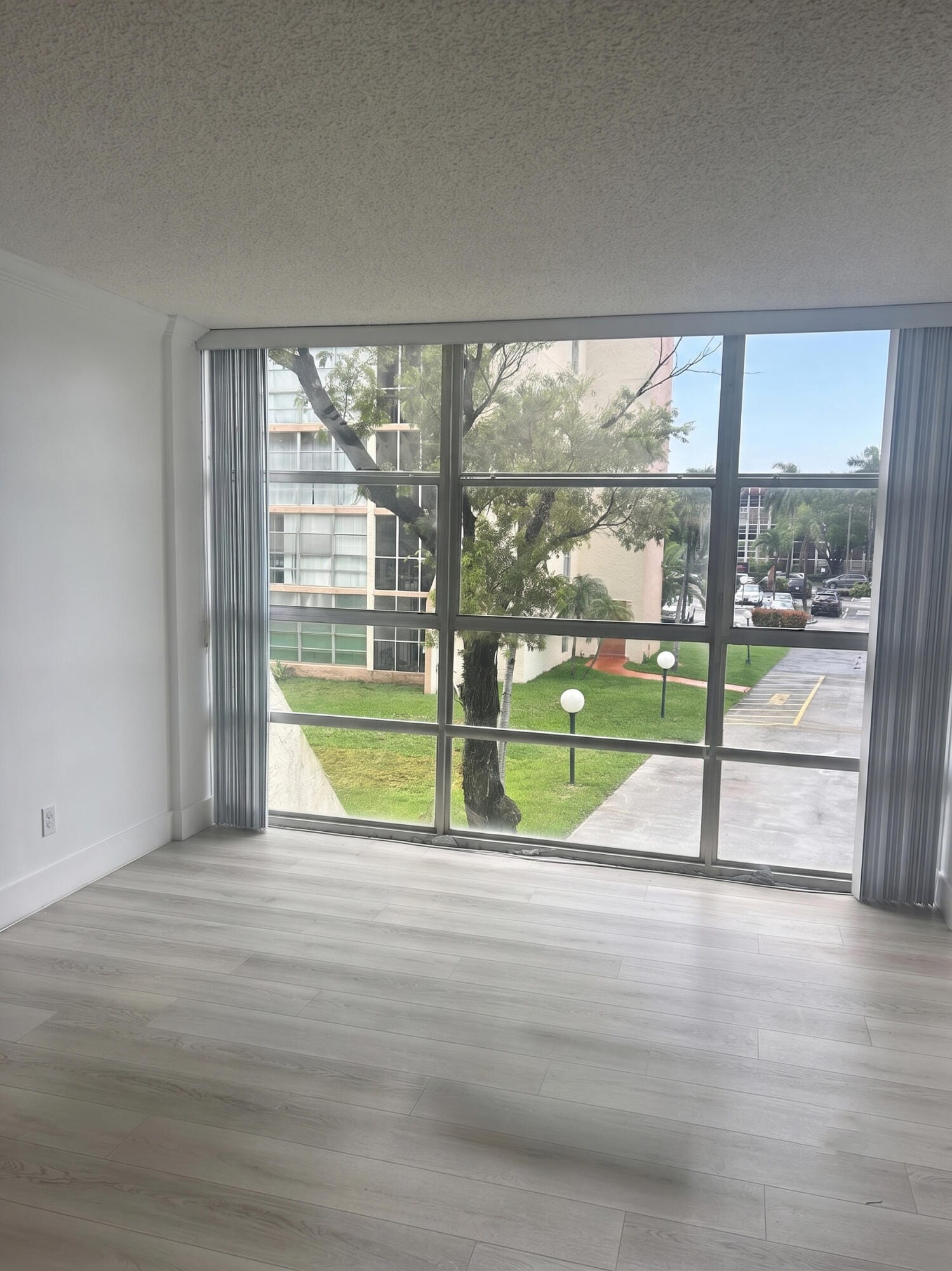 801 Three Islands Boulevard 209, Hallandale Beach, FL 33009 photo 14