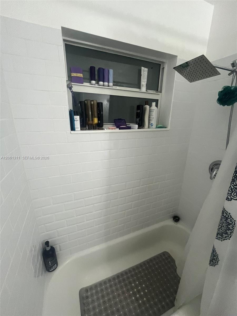 240 NE 23rd Court, Pompano Beach, FL 33060 photo 10