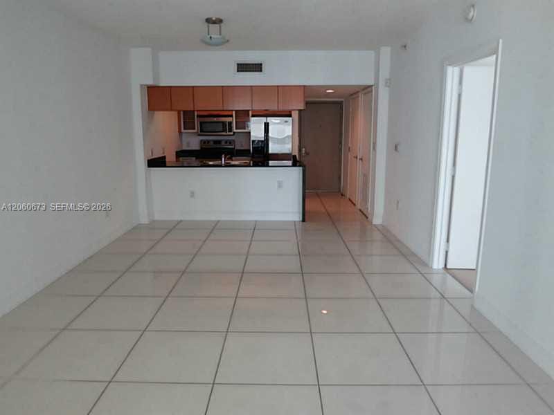 1750 N Bayshore Drive 2909, Miami, FL 33132 photo 2