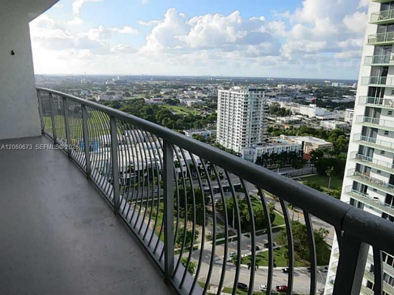 1750 N Bayshore Drive 2909, Miami, FL 33132 photo 13
