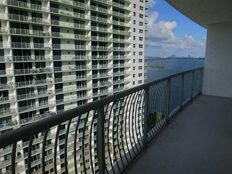 1750 N Bayshore Drive 2909, Miami, FL 33132 photo 10