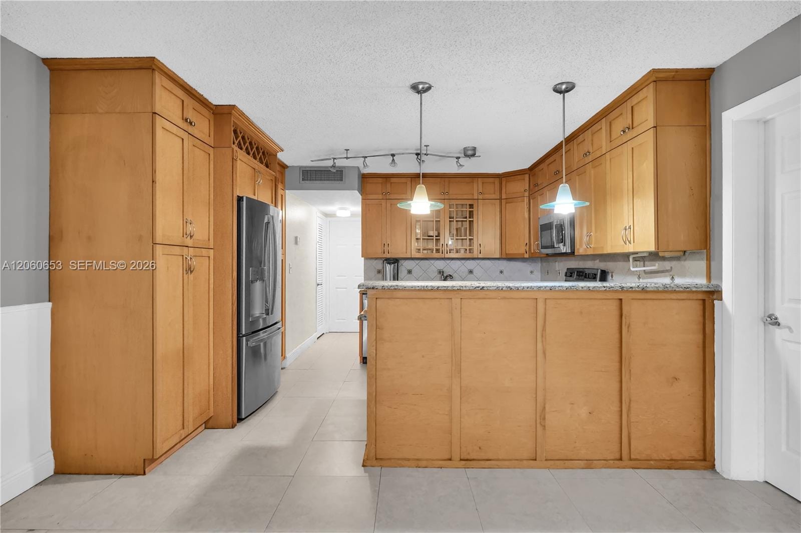 4011 N Meridian Avenue 21, Miami Beach, FL 33140 photo 3