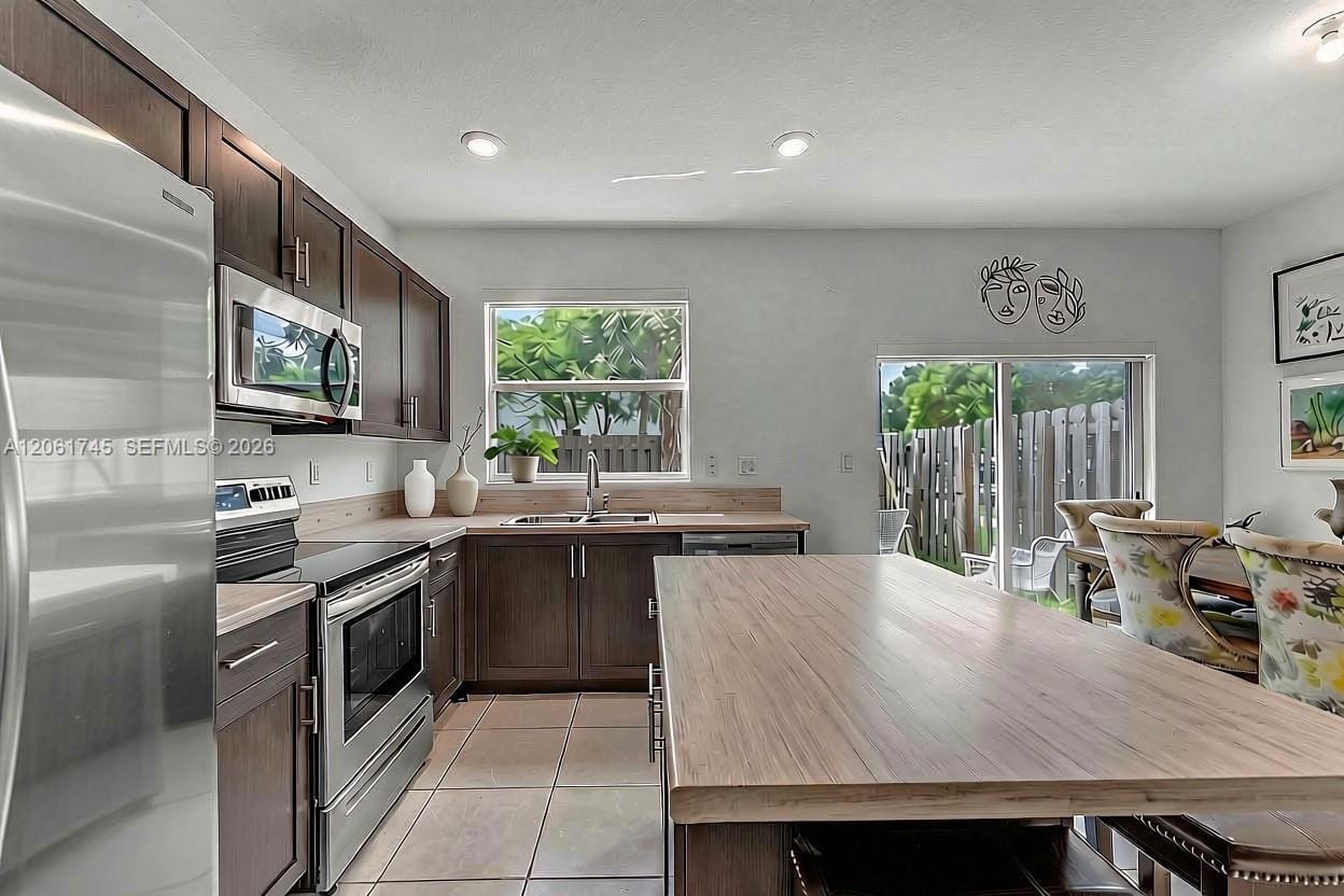 2660 SE 15th Street — photo 3