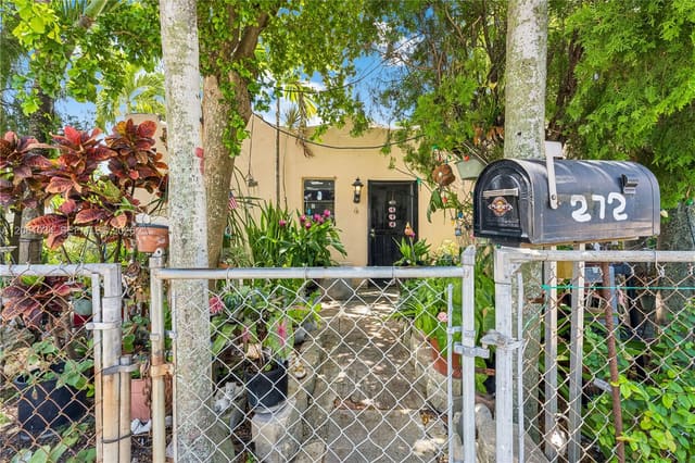 272 NW 37th Street, Bay Vista Park, Miami, FL
