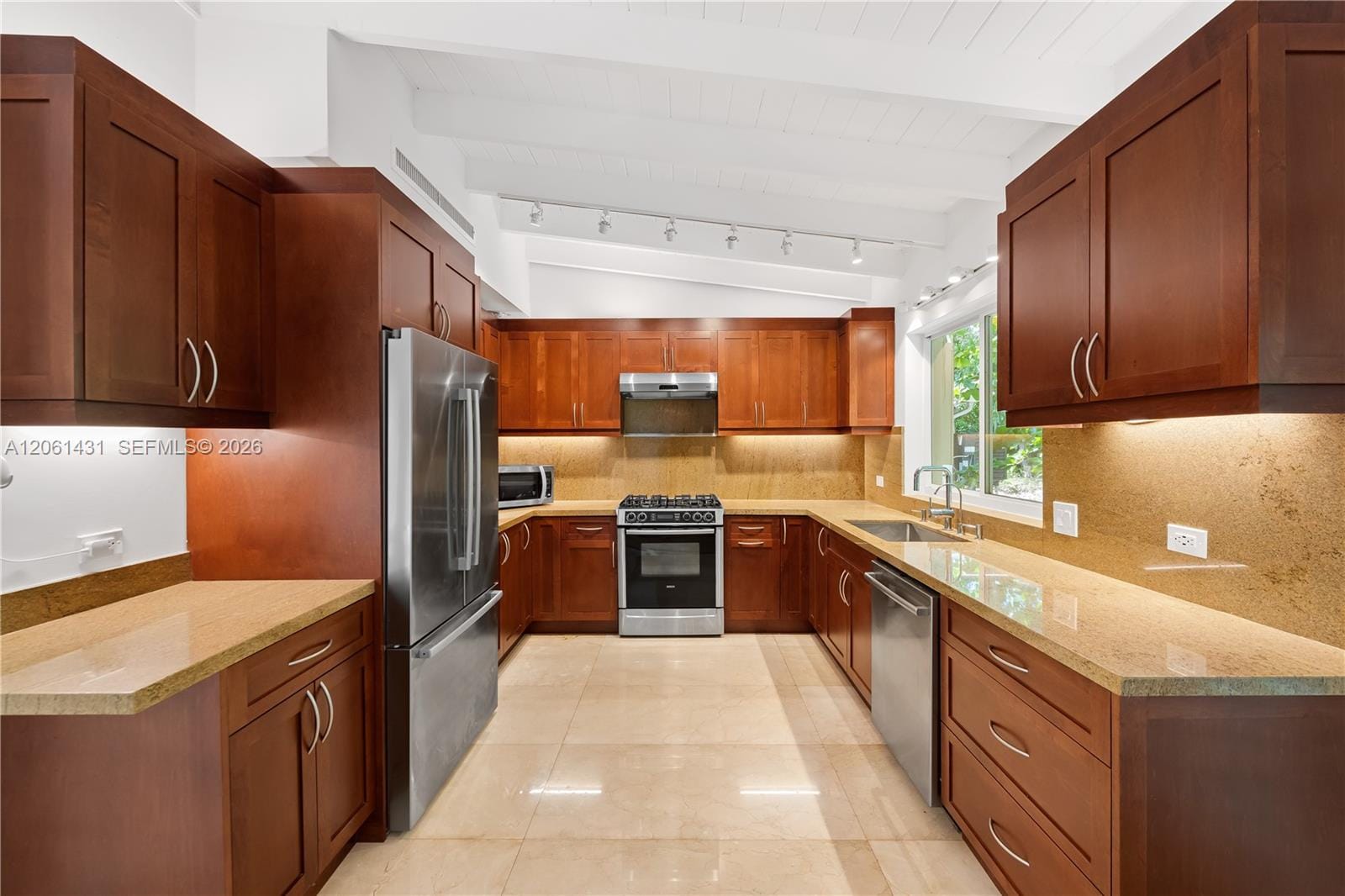 12200 SW 74th Court — photo 6