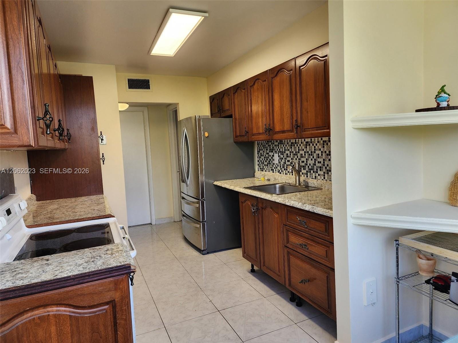 250 180th Drive 301 — photo 3
