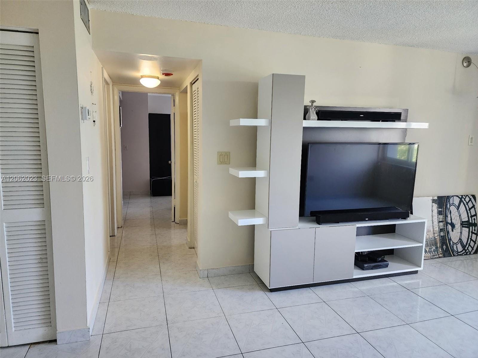 250 180th Drive 301 — photo 4