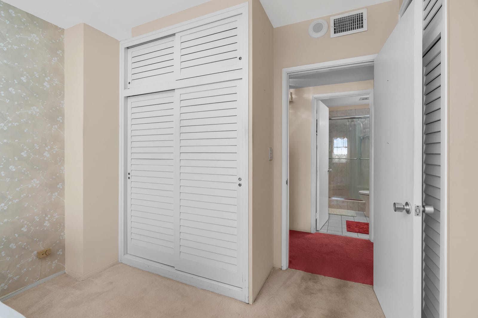 3200 NE 36TH Street 618 — photo 11