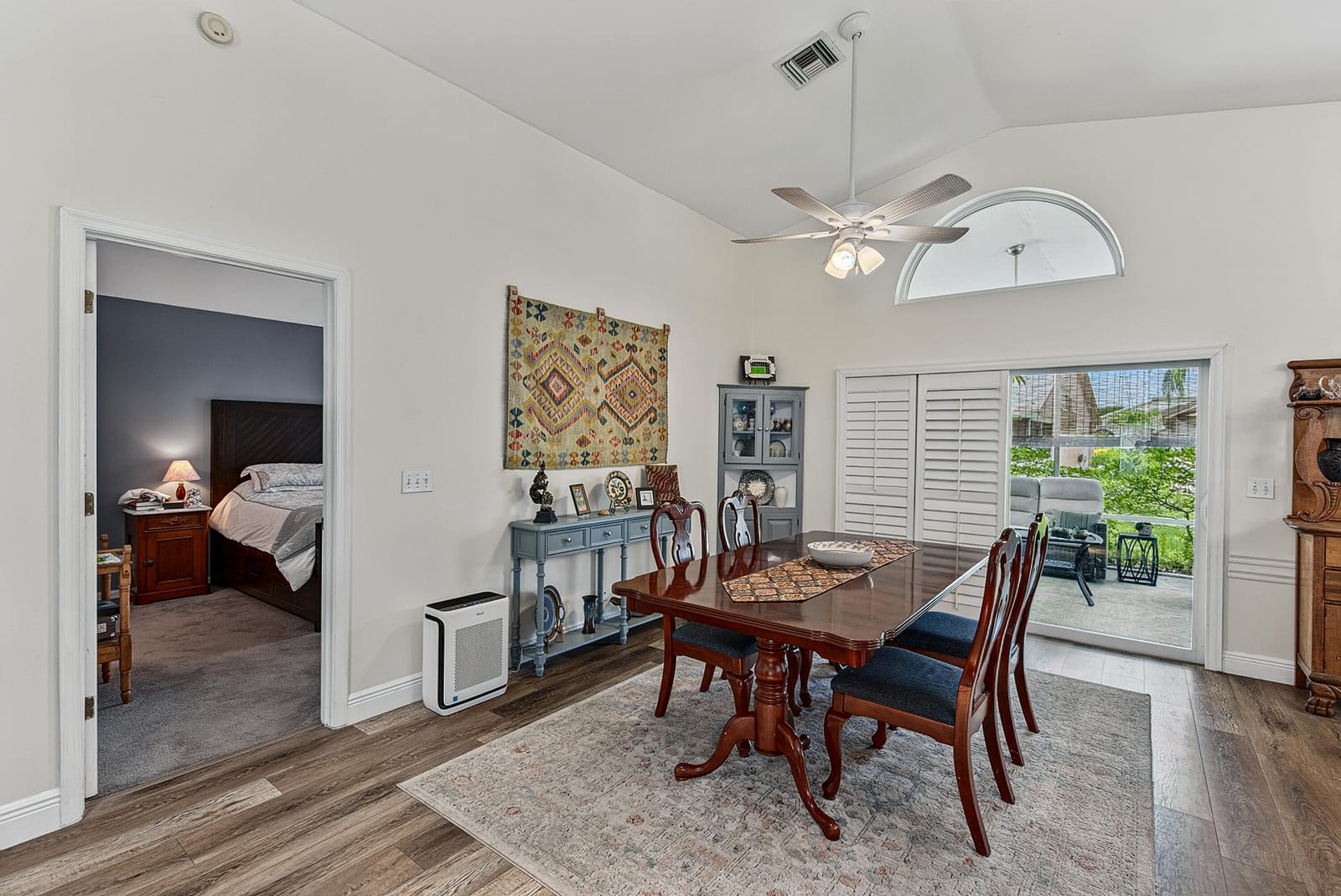 126 HAMMOCKS Drive — photo 10