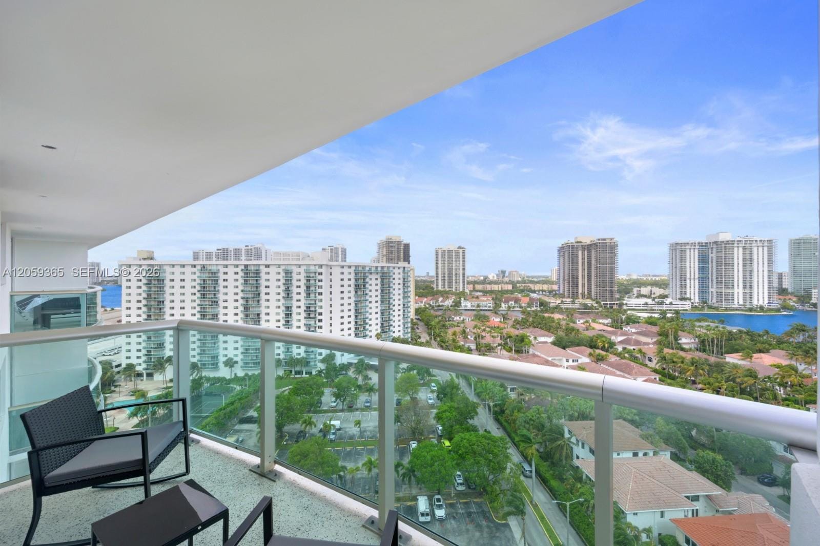 19370 Collins Avenue 1622 — photo 2