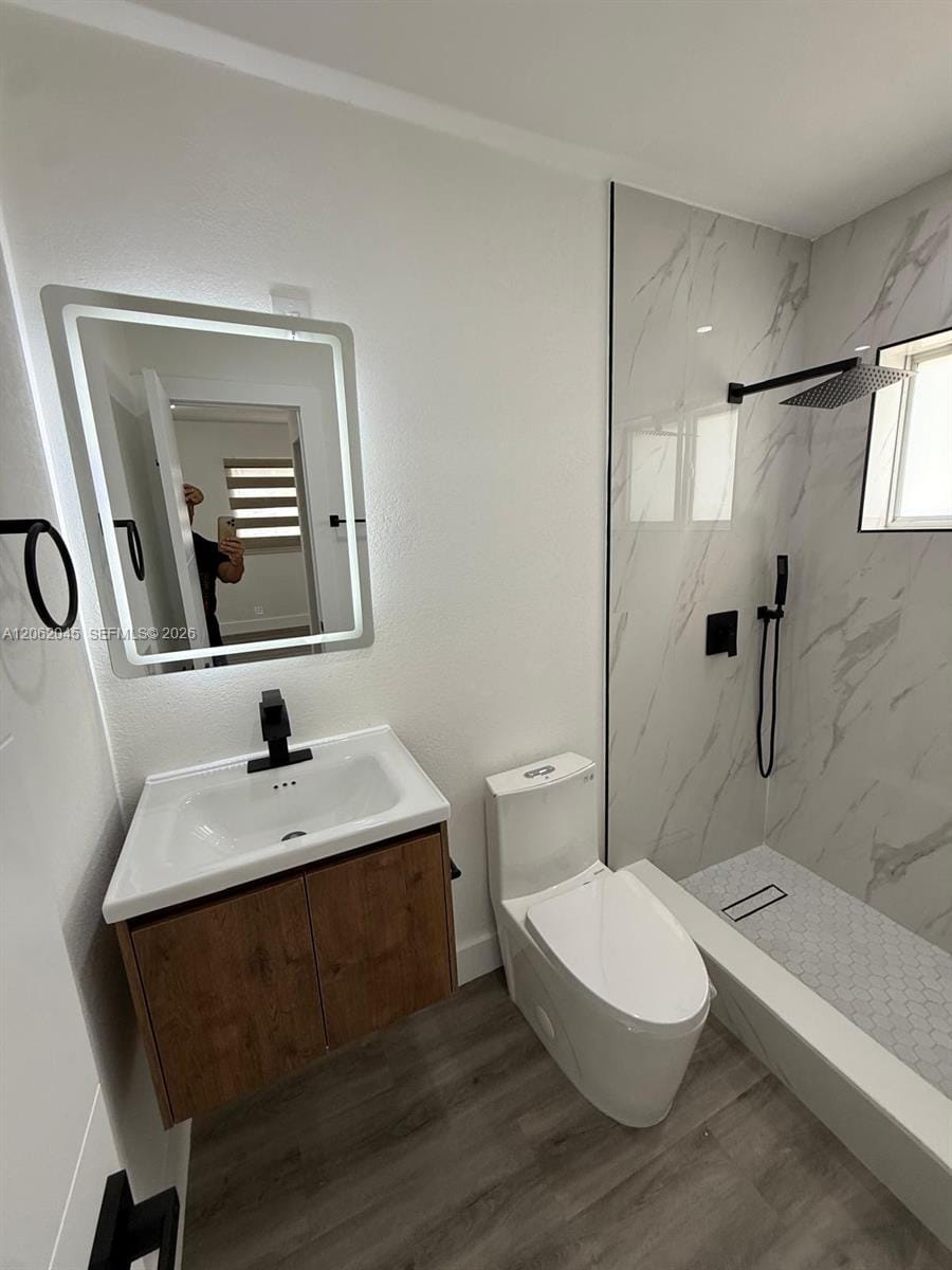 1251 NE 208th Terrace, Miami, FL 33179 photo 24