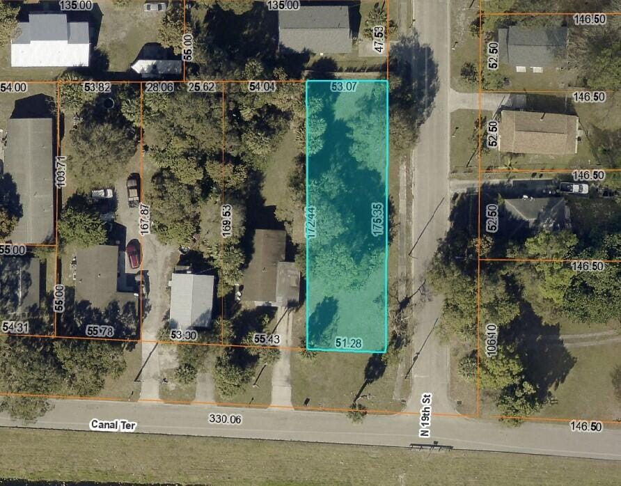 Pending home at 423 N 19TH N Street, Fort Pierce, FL 34950