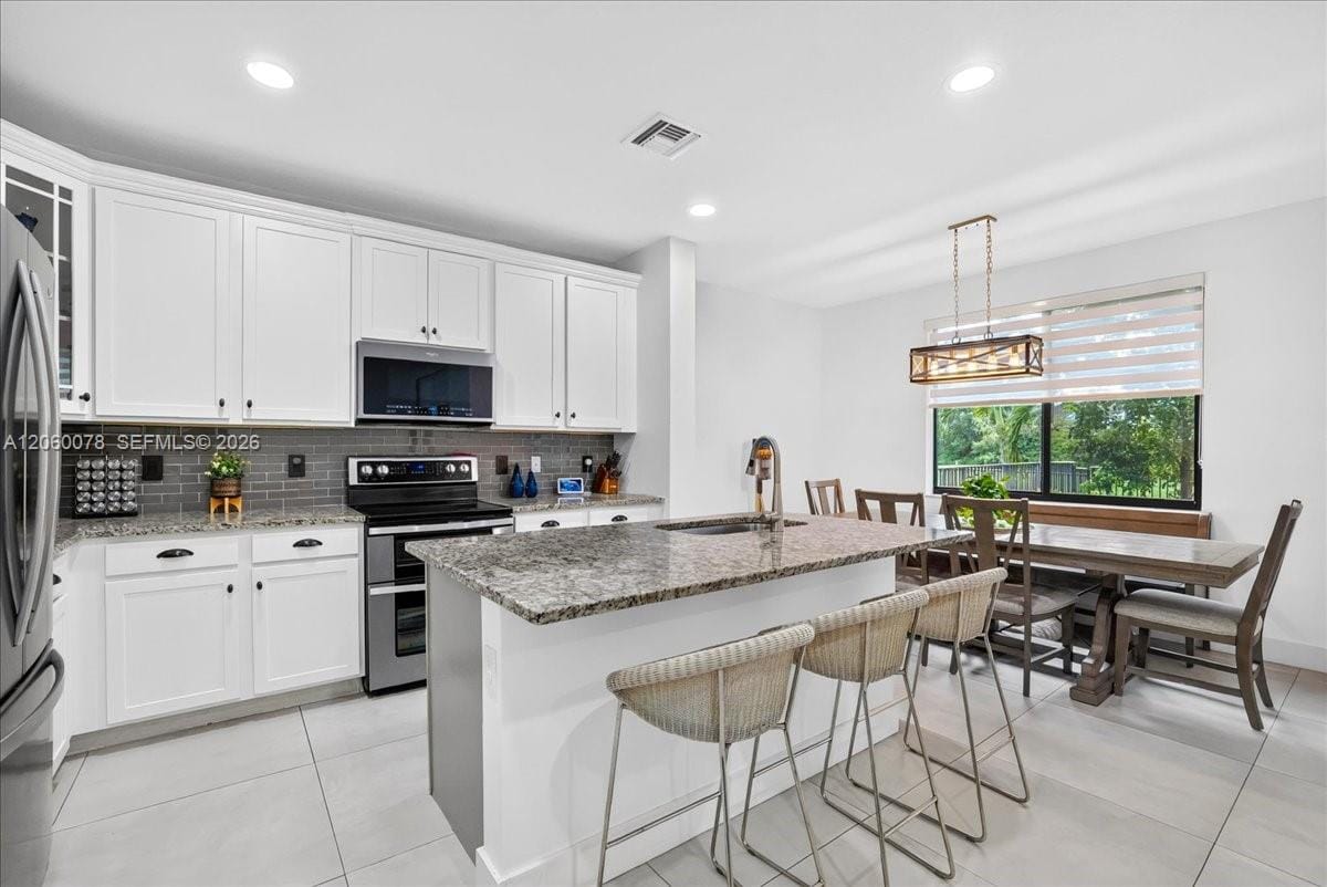 425 NW 33rd Lane, Pompano Beach, FL 33069 photo 8